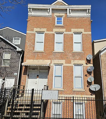2216 W 21st Pl #2F Photo 1