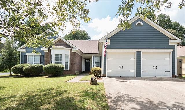 1st image of 1101 Coachlight Cres