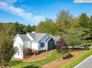2206 Memorial Park Dr, Sparta, NC 28675