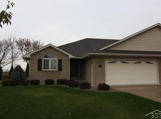 14 Logmark Pl, Saginaw, MI 48603