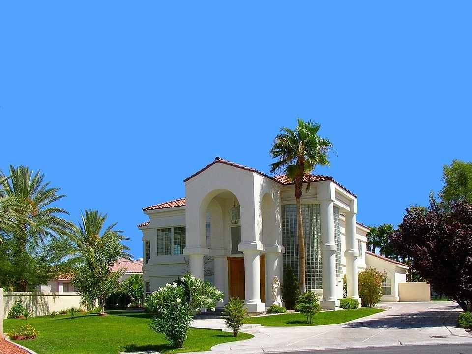 One of a kind Estate