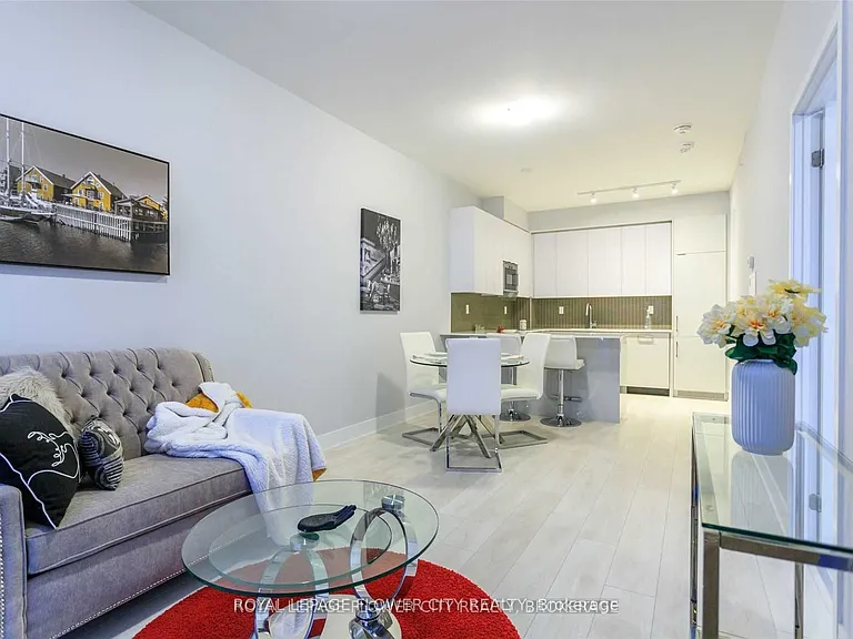 2908 Highway 7 Rd #910 — Photo 19