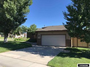 4810 E 16th St, Casper, WY 82609