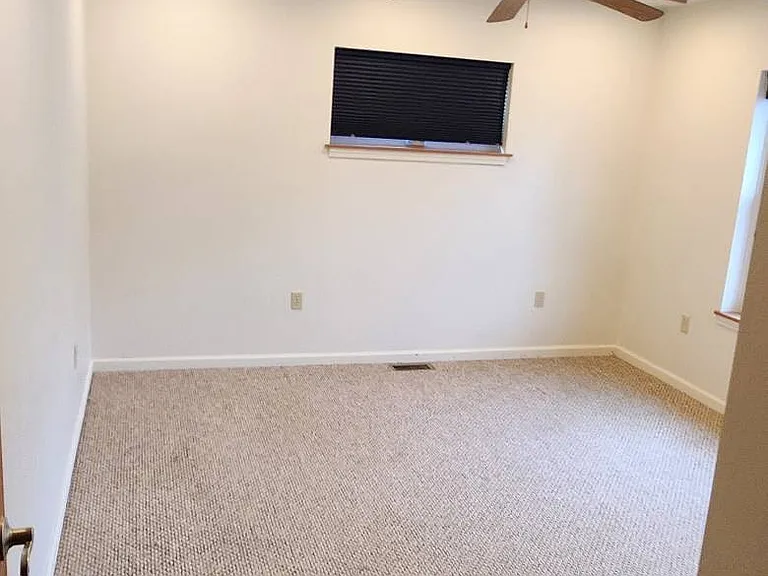 31441 Sheridan St — Photo 12