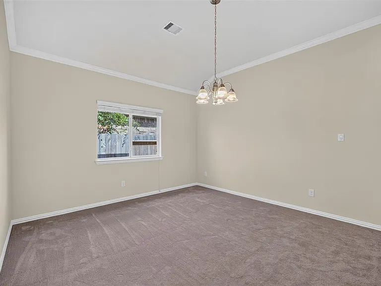 24715 Hikers Bend Dr — Photo 8