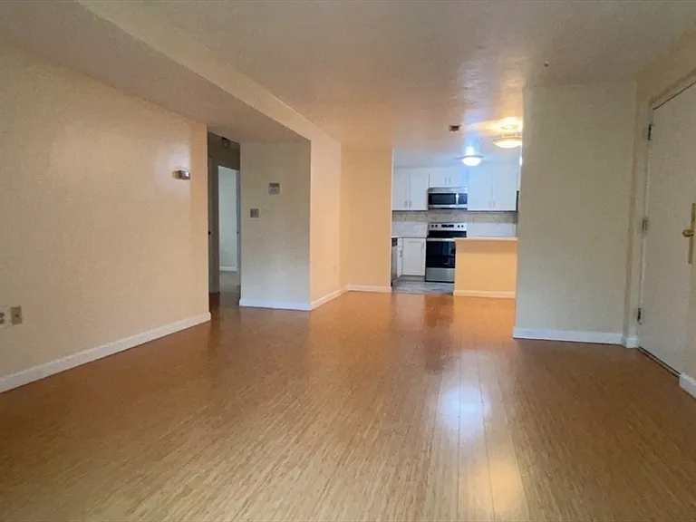 354 Neponset St #E — Photo 5