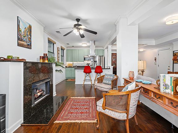 4th image of 632 W Oakdale Ave #Gw