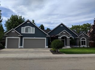2328 E Meadowgrass St, Meridian, ID 83646