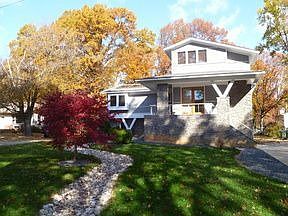1st image of 8602 Forest St