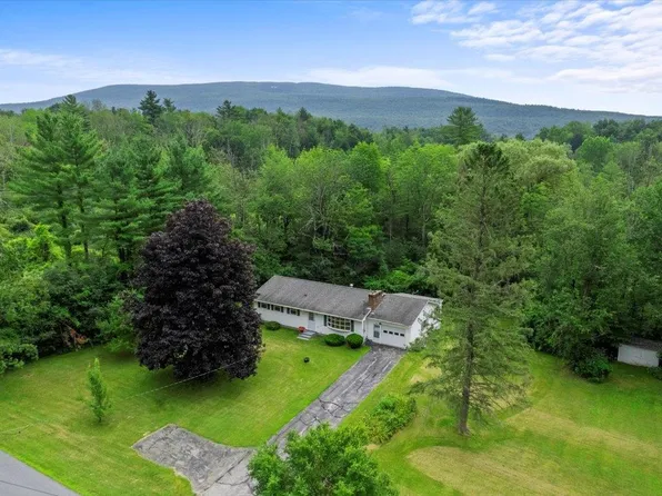 540 Willow Road, Bennington, VT 05201