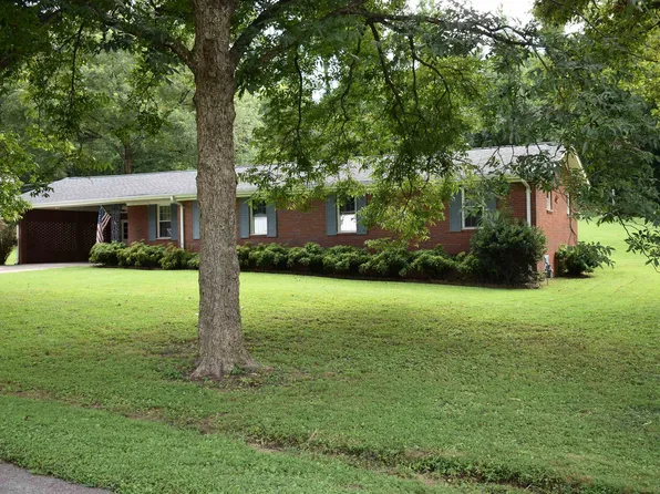 5039 Pleasant View Cir, Gainesville, GA 30504