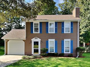 3547 Chinaberry Ln, Snellville, GA