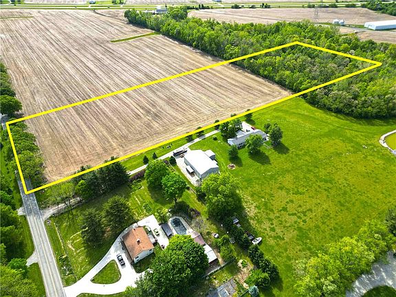 3rd image of TRACT 1 Hedges Rd