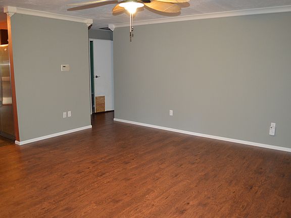 2nd image of 2528 Lund Ave SE