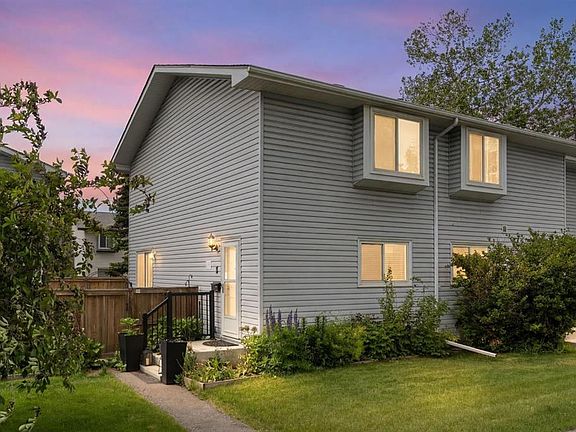 3rd image of 4810 S 40th Ave SW #11
