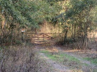 20 Northwest Ave, Bell, FL 32619