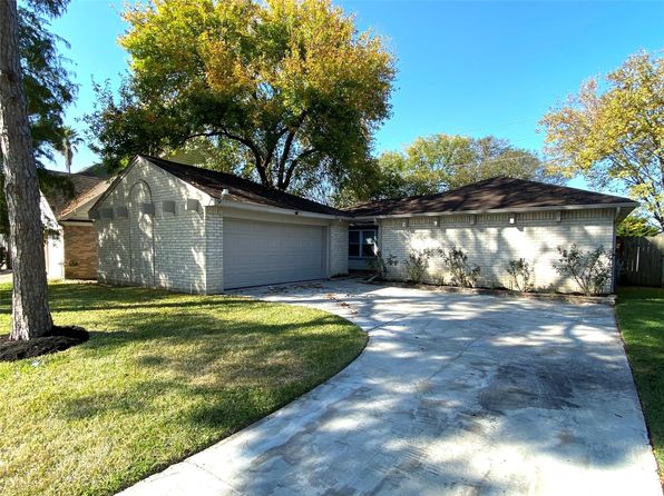4806 Temple Bell Dr