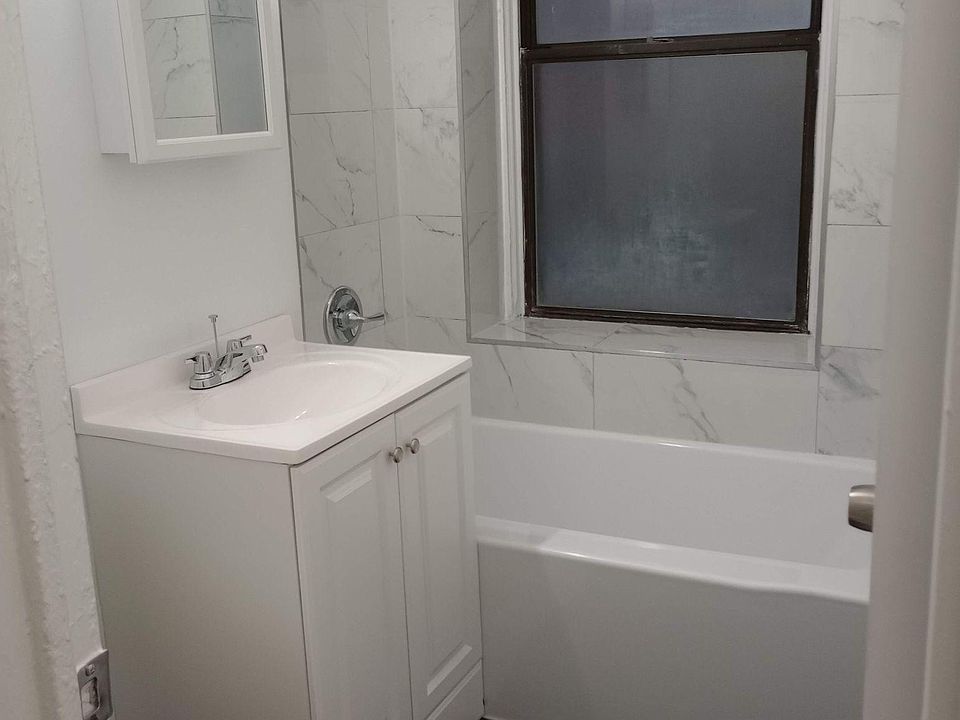 1st image of 130 S Harrison St #1F