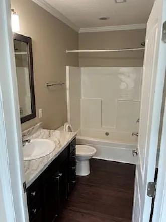 4308 5th Ave S #102 — Photo 5