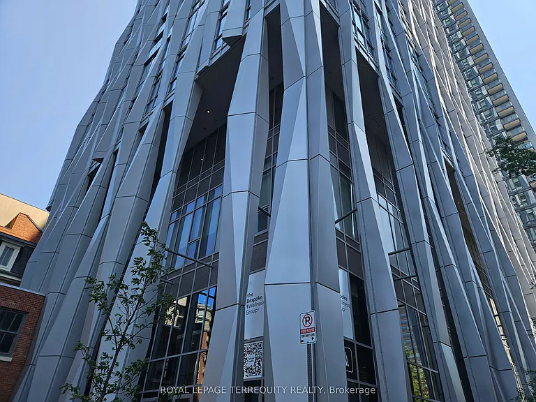 1 Yorkville Ave #4401 — Photo 1