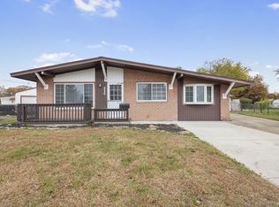 34000 Fernwood St, Westland, MI 48186