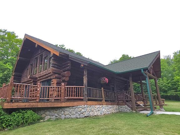 2nd image of 18583 Unger Ln