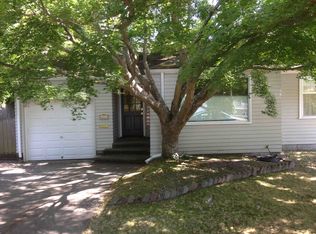 6246 44th Ave NE, Seattle, WA 98115