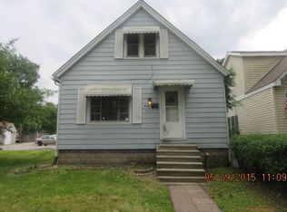 12 W 37th St, Steger, IL 60475