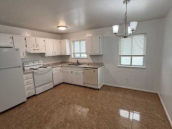 4th image of 1241 New Land Dr