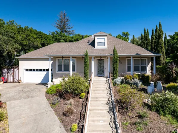 382 Lakeview Drive, Napa, CA 94559