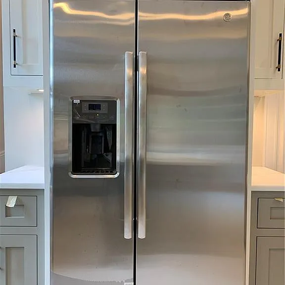 4 Morgan Ave — Photo 10