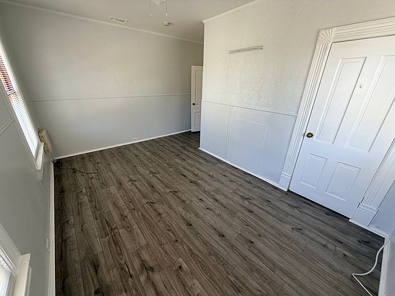4th image of 1006 E Columbus Dr APT 3