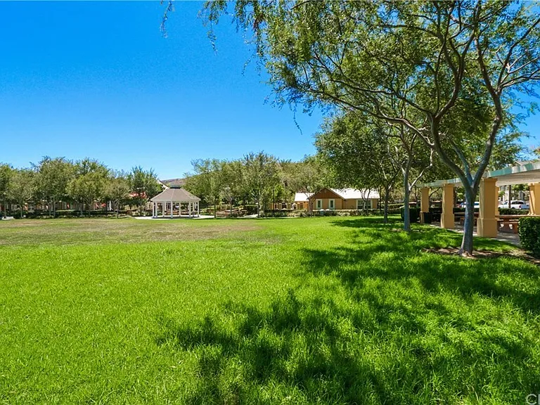 65 Orange Blossom Cir — Photo 23