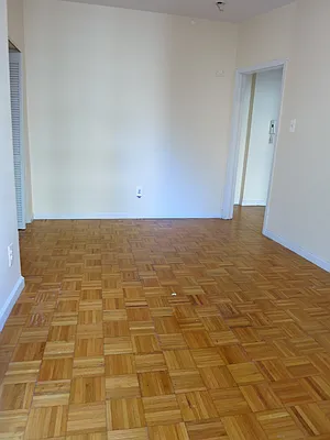 Rented by City & Suburban | media 30