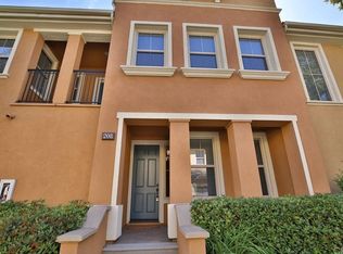 208 Wild Lilac, Irvine, CA 92620