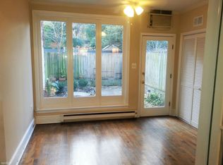 1624 33rd St NW, Washington, DC 20007