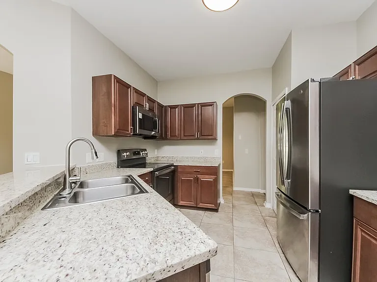 4204 Lugano Ct — Photo 7
