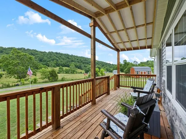 13 Duke Hollow Ln, Carthage, TN 37030