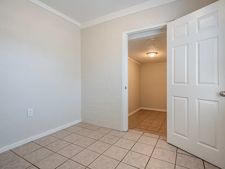 32958 Urban Ave — Photo 12