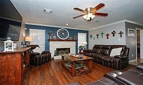 4th image of 6819 Coral Ridge Rd
