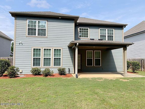 4th image of 551 Bunchgrass Street