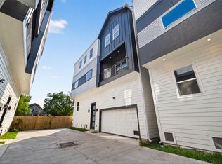 1122 W 16th St #D, Houston, TX 77008