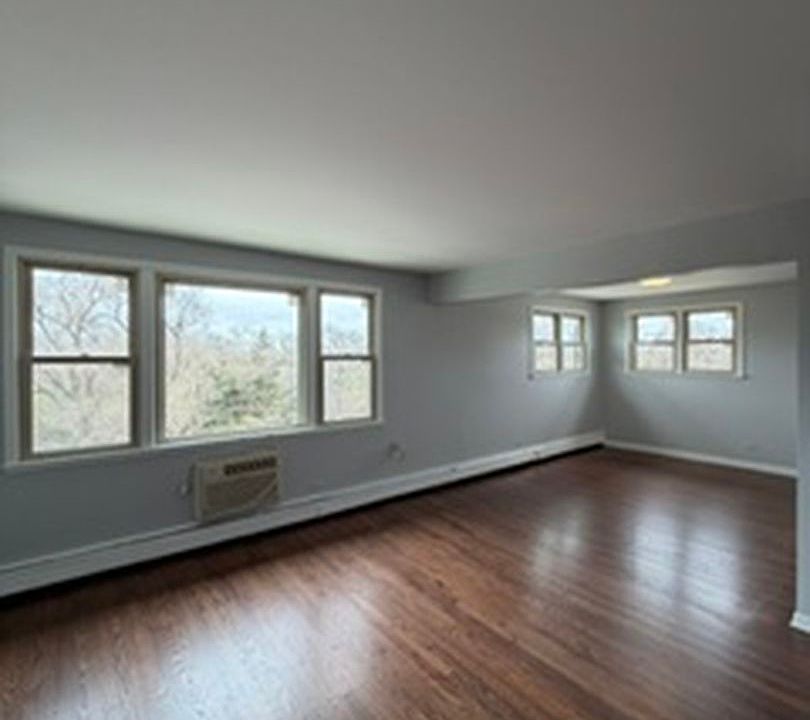1st image of 8644 Skokie Blvd APT 302