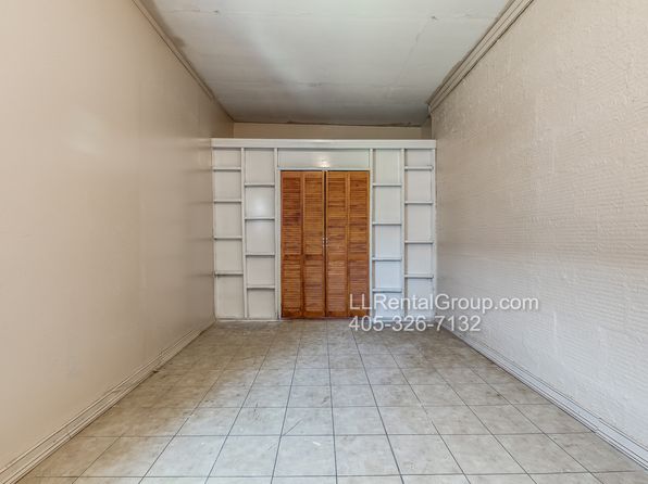 608 SW 44th St