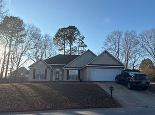 15 Bonnie Woods Dr, Greenville, SC 29605