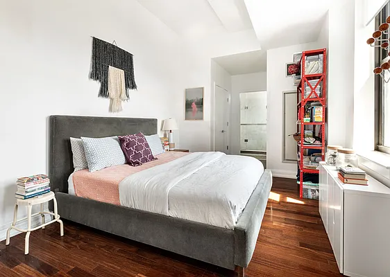 Rented by Compass | media 2