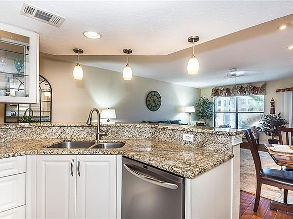 5th image of 3256 White Ibis Ct Unit 46