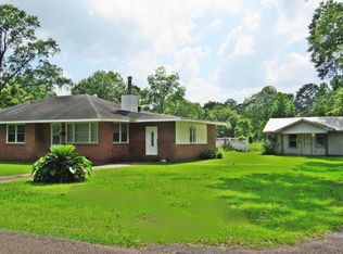 221 Charles St, Oakdale, LA 71463