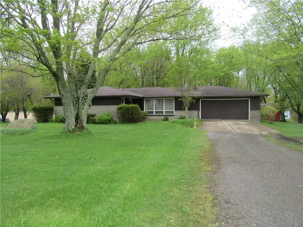 144 Pleasant Hill Rd, Harmony, PA 16037
