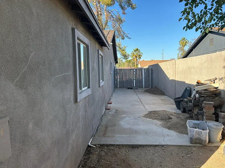 2933 W Muriel Dr — Photo 54